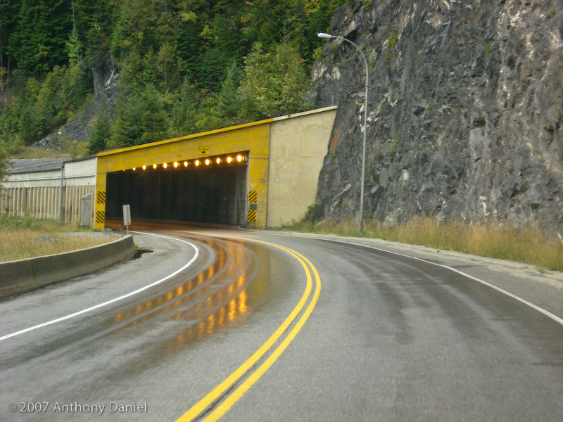 Tunnel